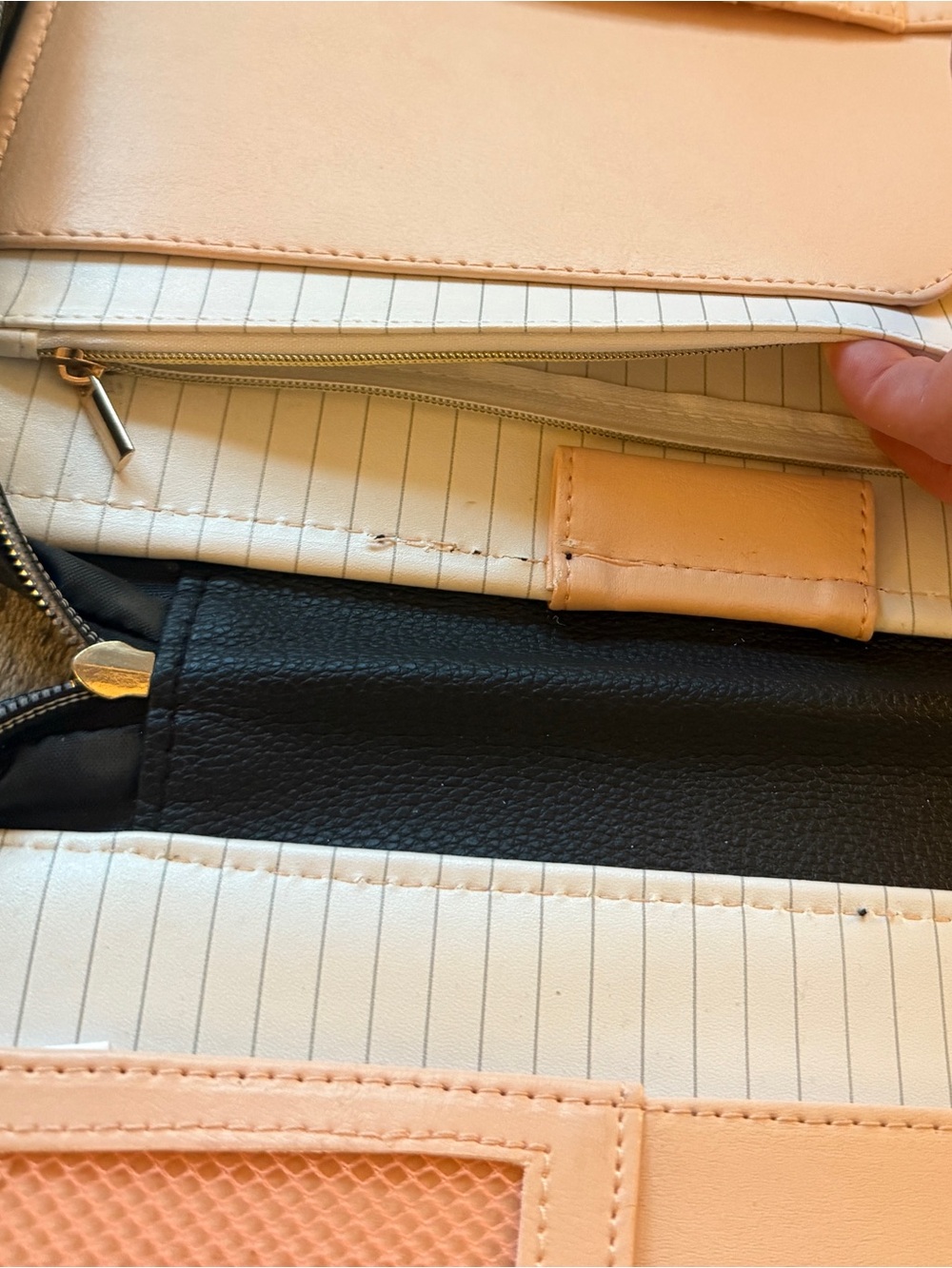 NWOT THE HAPPY PLANNER BLACK AND BLUSH CLASSIC PLANNER ZIP FOLIO - Picture 10 of 11